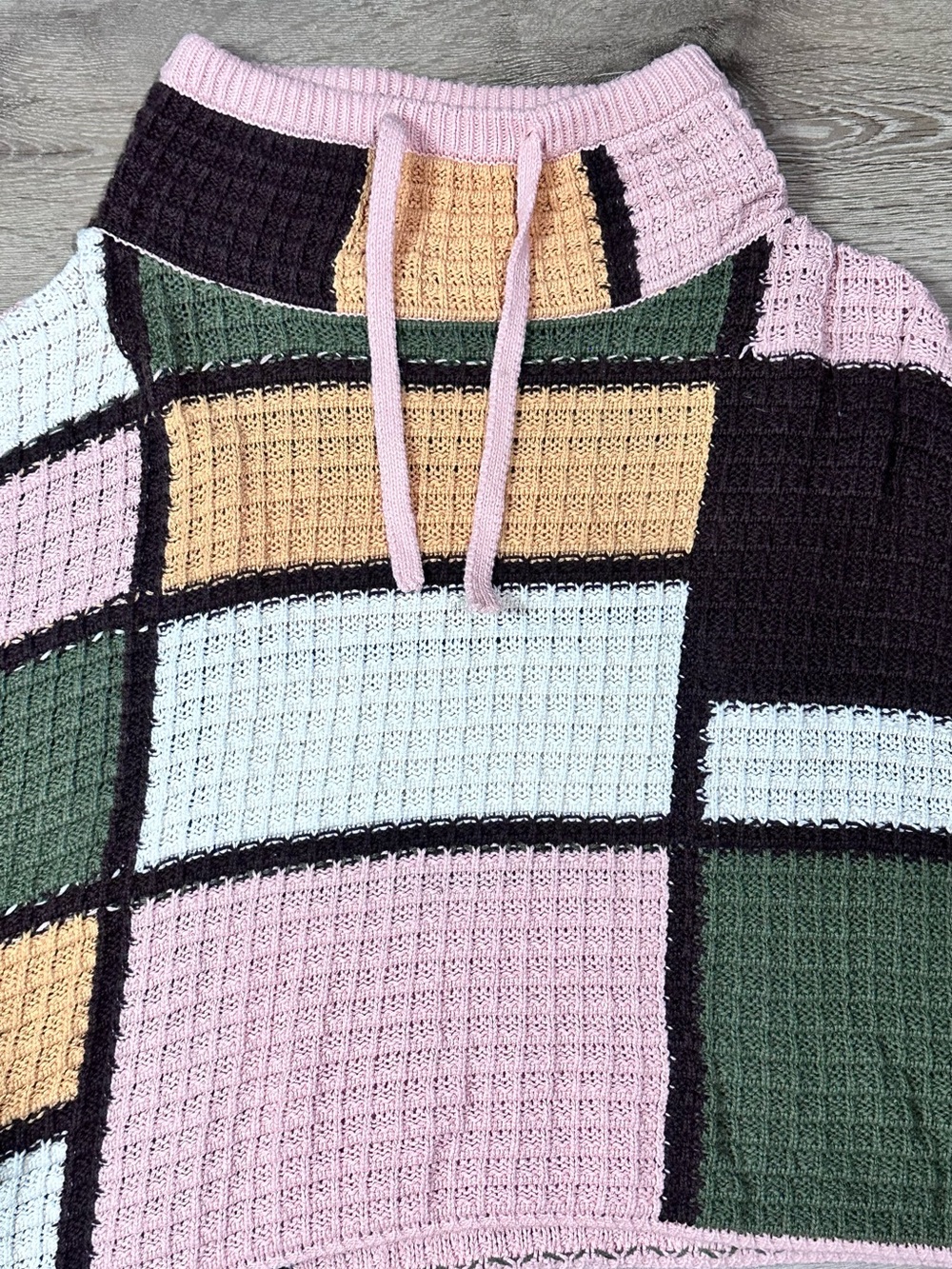 Gilded Intent Buckle Funnel Neck Cropped Checkered Patchwork Sweater - Picture 9 of 15